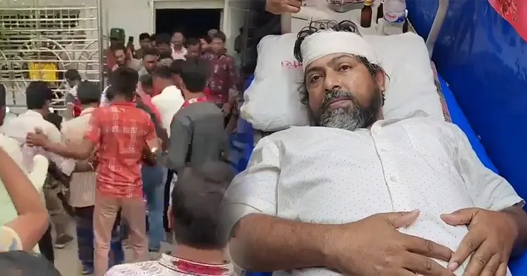 সাতক্ষীরায় সাংবাদিককে পেটানো, আহত সাংবাদিক